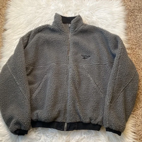 Vintage Reebok Reversible Jacket. Size Small - Picture 2 of 14